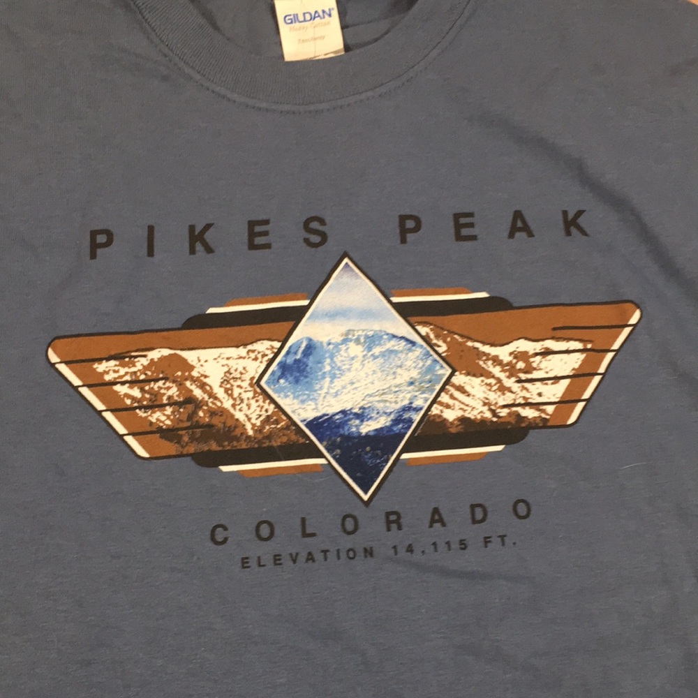 Pikes Peak Colorado Graphic Mountain Tee